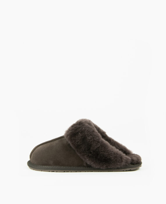 Fårskinnstofflor från Ylleverket